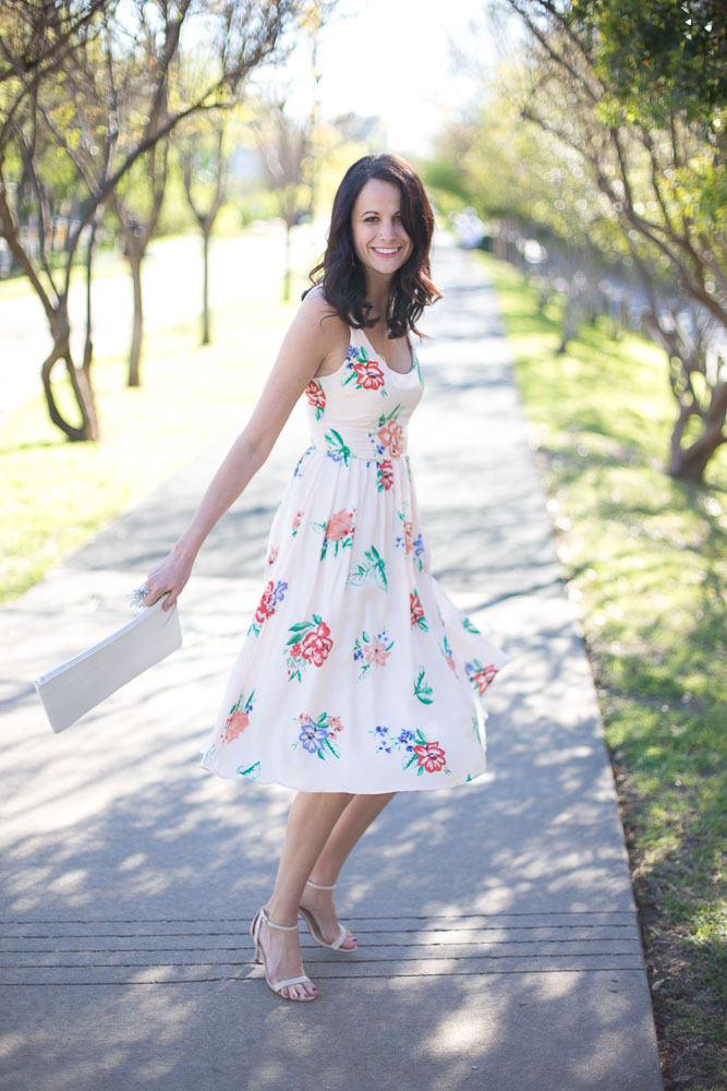 Amanda Miller in the 'Heleen' Floral Print Fit & Flare Midi Dress