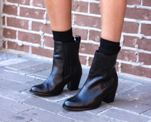 H&M Black leather booties