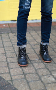 old navy black duck boots