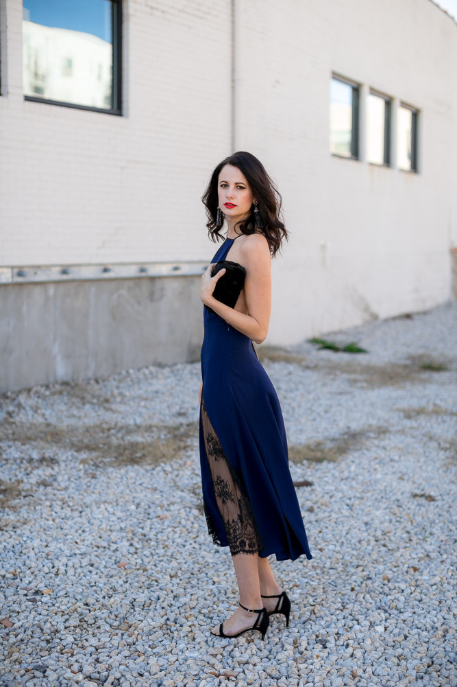 black and blue nbd lace dress, red lipstick