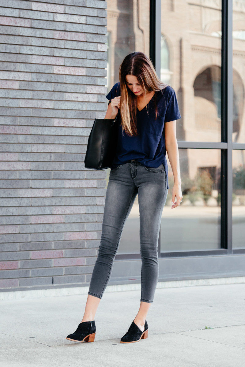 The Miller Affect wearing grey ab-solution skinny jeans from Wit & Wisdom