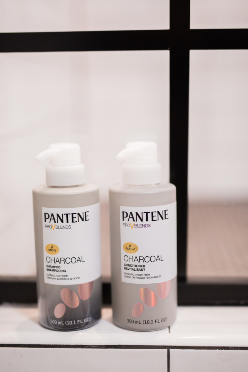 the benthe benefits of the Pantene ProVBlends Charcoal Shampoo & Conditionerefits of the the miller affect talking about her favorite new Pantene shampoo and conditioner