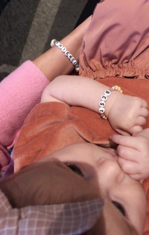 themilleraffect.com wearing matching mommy and me bracelets