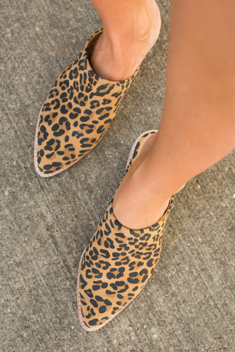 the miller affect wearing treasure and bond leopard mules from the Nordstrom anniversary sale