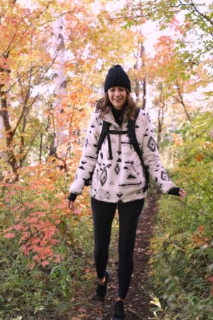 the miller affect hiking in her backcountry fleece and leggings