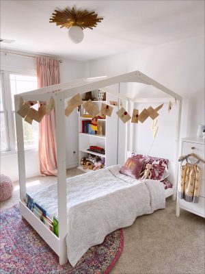 Miller's Harry Potter Themed Bedroom on themilleraffect.com