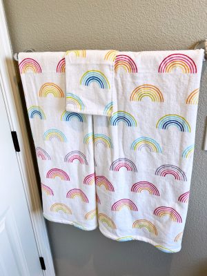 gap home kids rainbow towel set